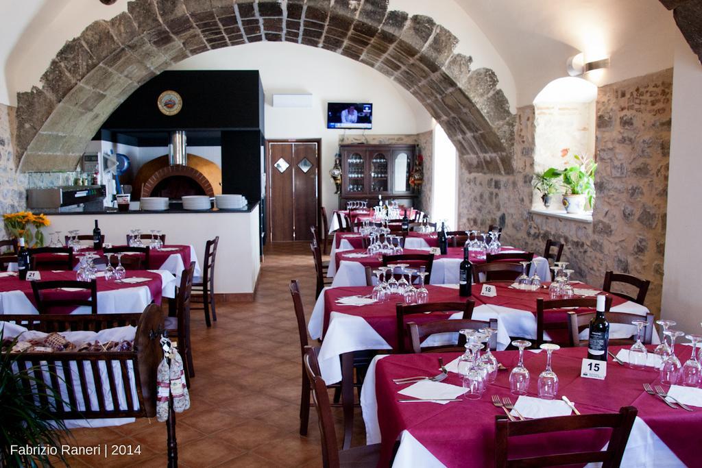 Agriturismo Valle Dell'Etna Roccella Valdemone Exteriér fotografie