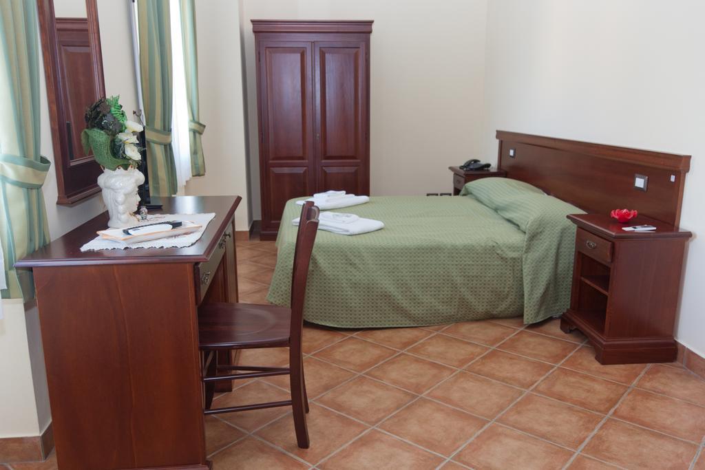 Agriturismo Valle Dell'Etna Roccella Valdemone Pokoj fotografie